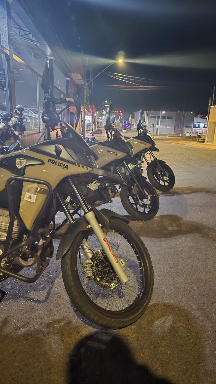 Operação da Polícia Militar reforça segurança no trânsito e apreende motocicletas irregulares em Monte Carmelo
