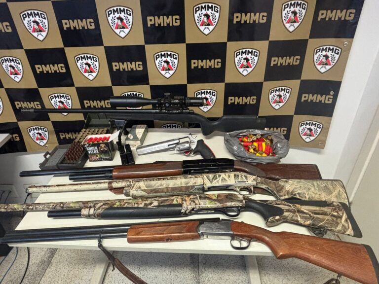 Polícia Militar prende cinco caçadores e apreende arsenal em fazenda de Coromandel