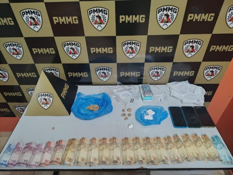 Polícia Militar desarticula ponto de tráfico e prende três suspeitos em Coromandel