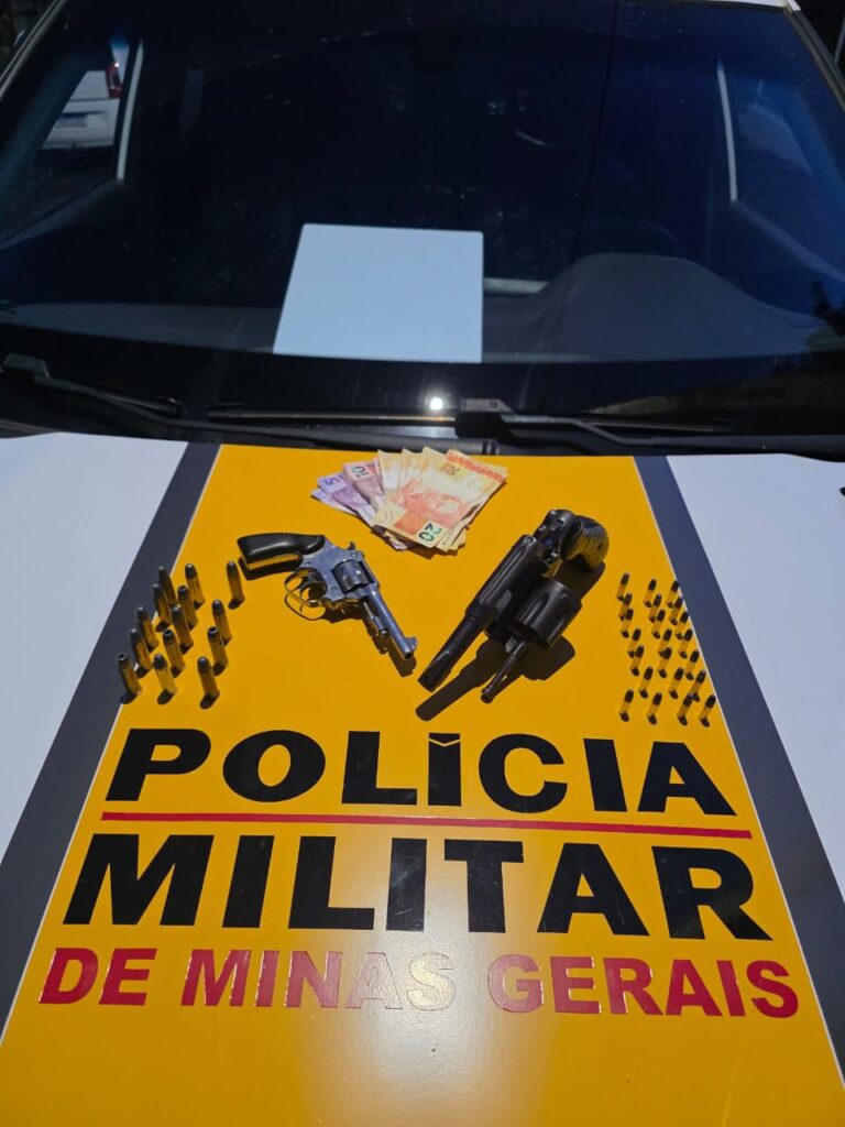 PM Rodoviária prende dois por porte ilegal de armas na MGC-354, em Vazante